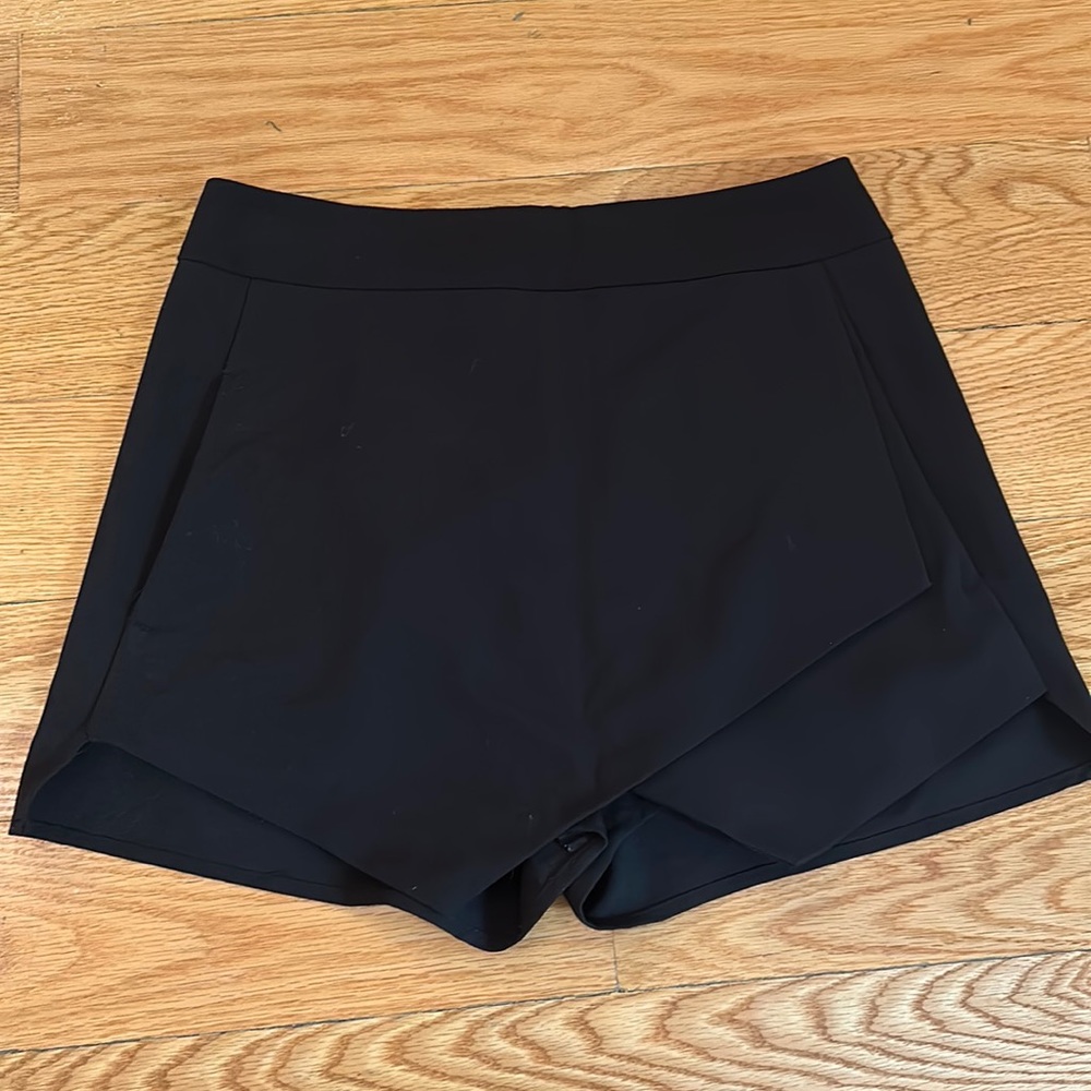 AQUA black skort; Size: S